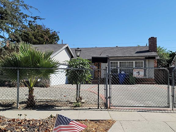 2nd image of 16400 Bahama St