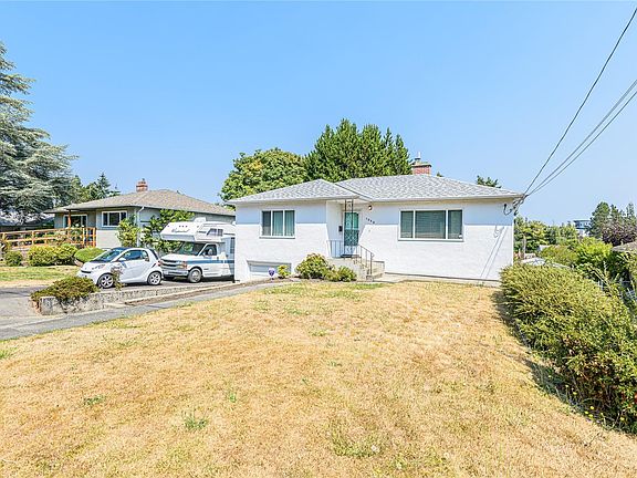 2nd image of 1040 Craigflower Rd
