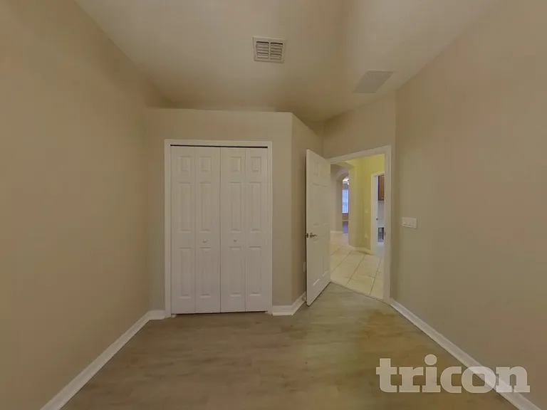 351 Fairmount Park Ct — Photo 12