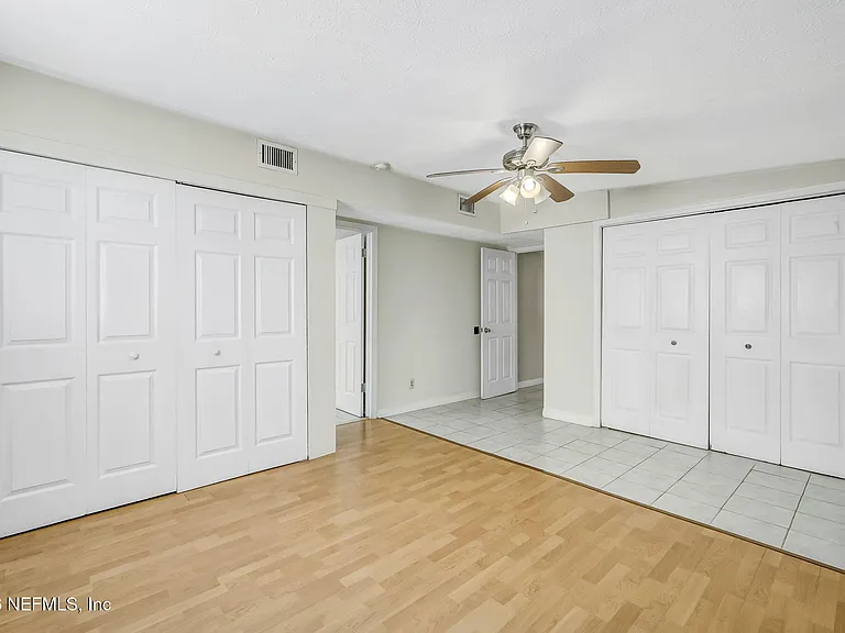 3223 Victoria Park Rd — Photo 17