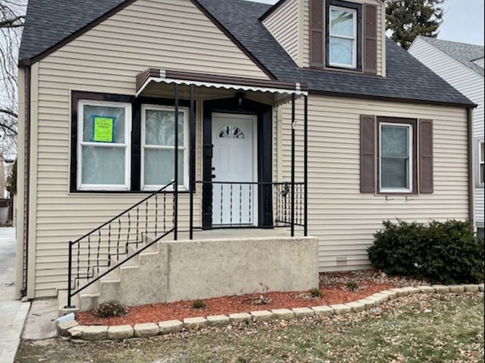 1st image of 8804 S Sacramento Ave