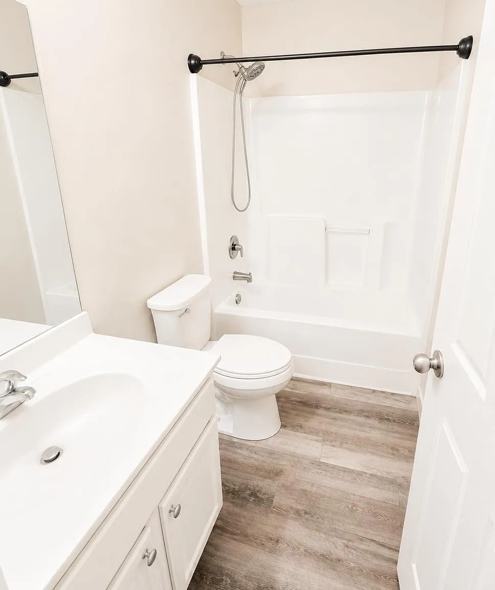 4 bed, 1414 sqft, $1,800 — Photo 3