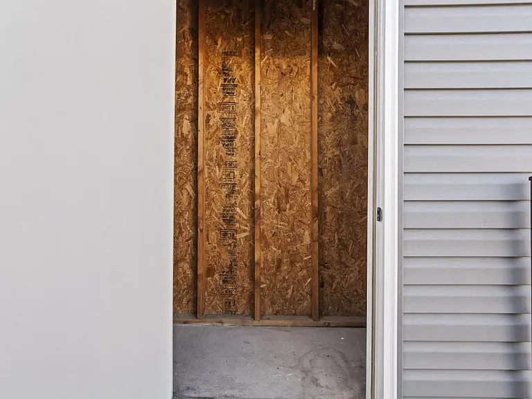 2213 Rockwood Dr — Photo 26