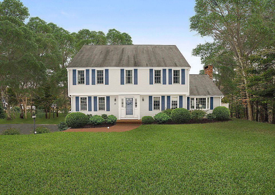 1st image of 60 Screenhouse Ln