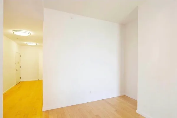 Rented by Level Group | media 2