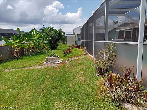 5th image of 2541 SW 27th Pl