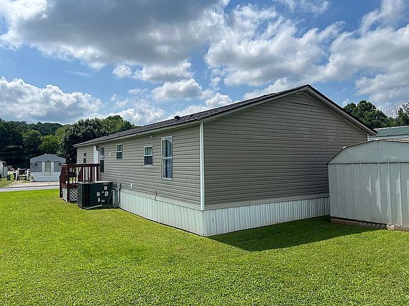 4th image of 275 Norris Way NE
