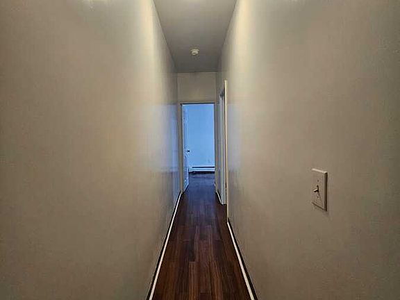5th image of 16 Orchard Pl