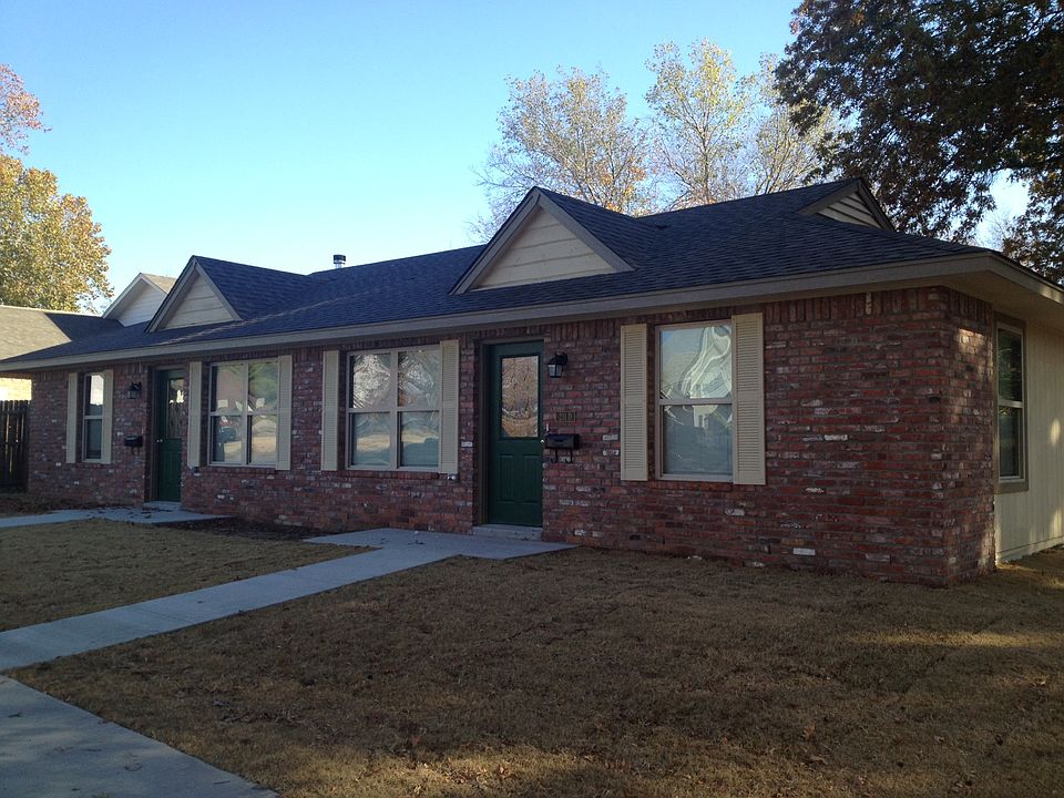 1st image of 712 E Lincoln Ave #B