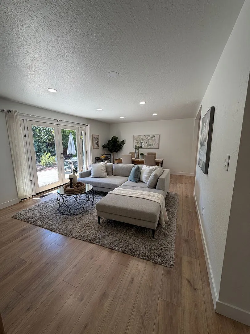Hartz Property Management Presents 1139 Lovell Court in Concord — Photo 3