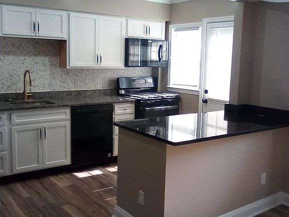 2nd image of 6321 Pioneer Dr