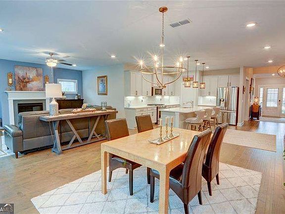 4th image of 3505 Townley Ln