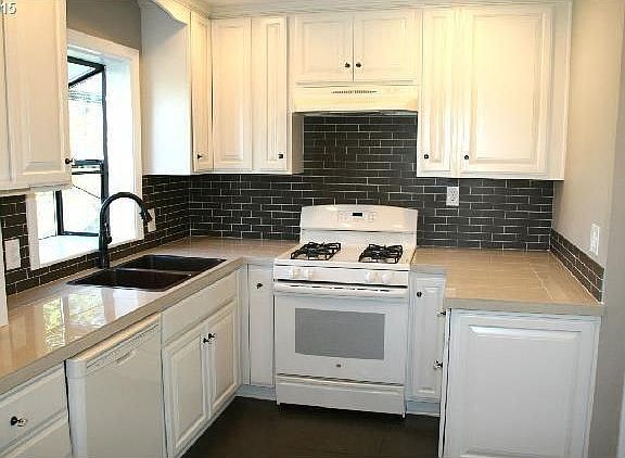 5th image of 6413 Rankin Dr