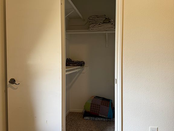 4th image of 2019 Logan Dr