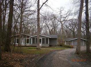 471 S Saint Marys Rd, Mettawa, IL 60048
