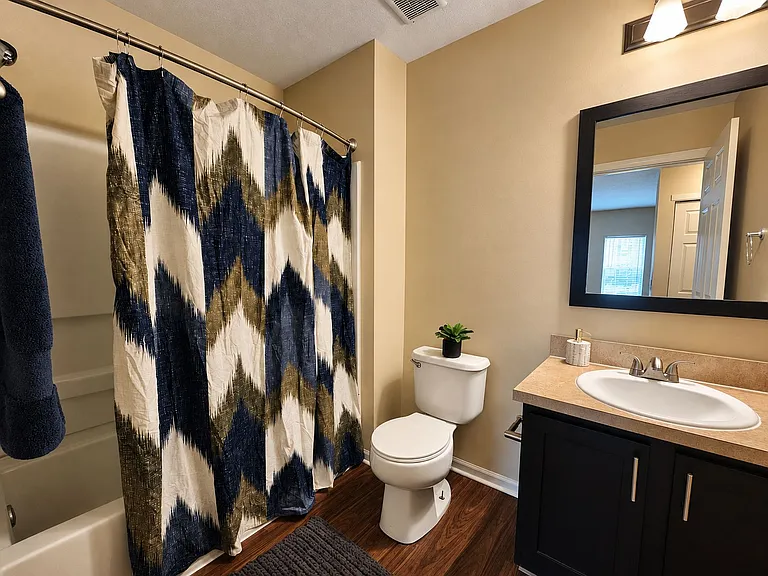 The Bradford at Easton Apartment Homes — Photo 18