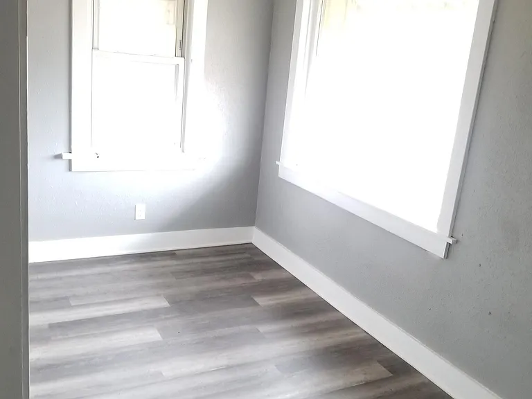 2501 Wisconsin St — Photo 12