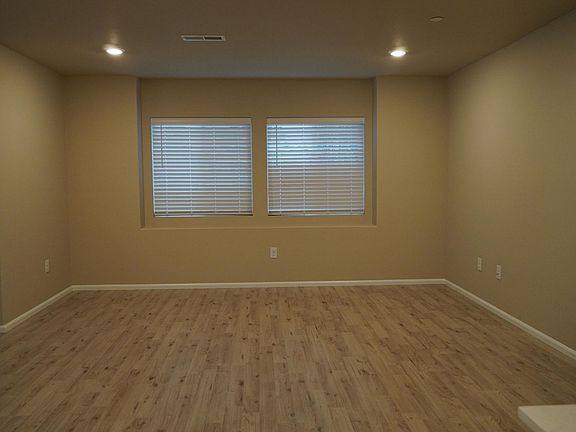 5th image of 3556 Hoffman Hill Blvd