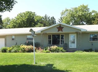28053 F Ave, Conrad, IA 50621