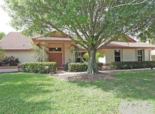 2962 Calabria Way, Delray Beach, FL 33445