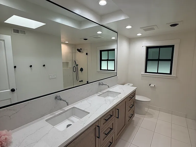 1348 Hollydale Dr — Photo 14