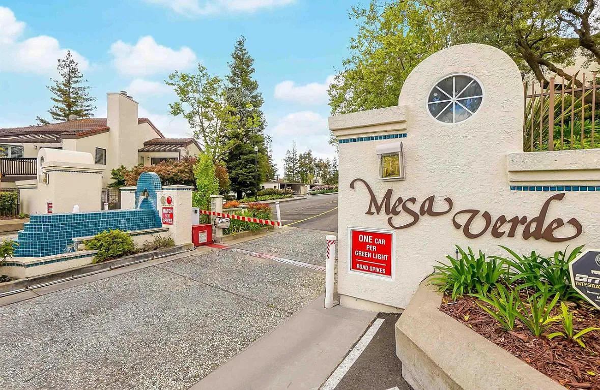 (Undisclosed Address), Hayward, CA 94546 HotPads