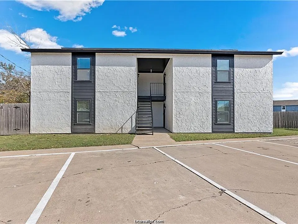 1505 Alpine Cir