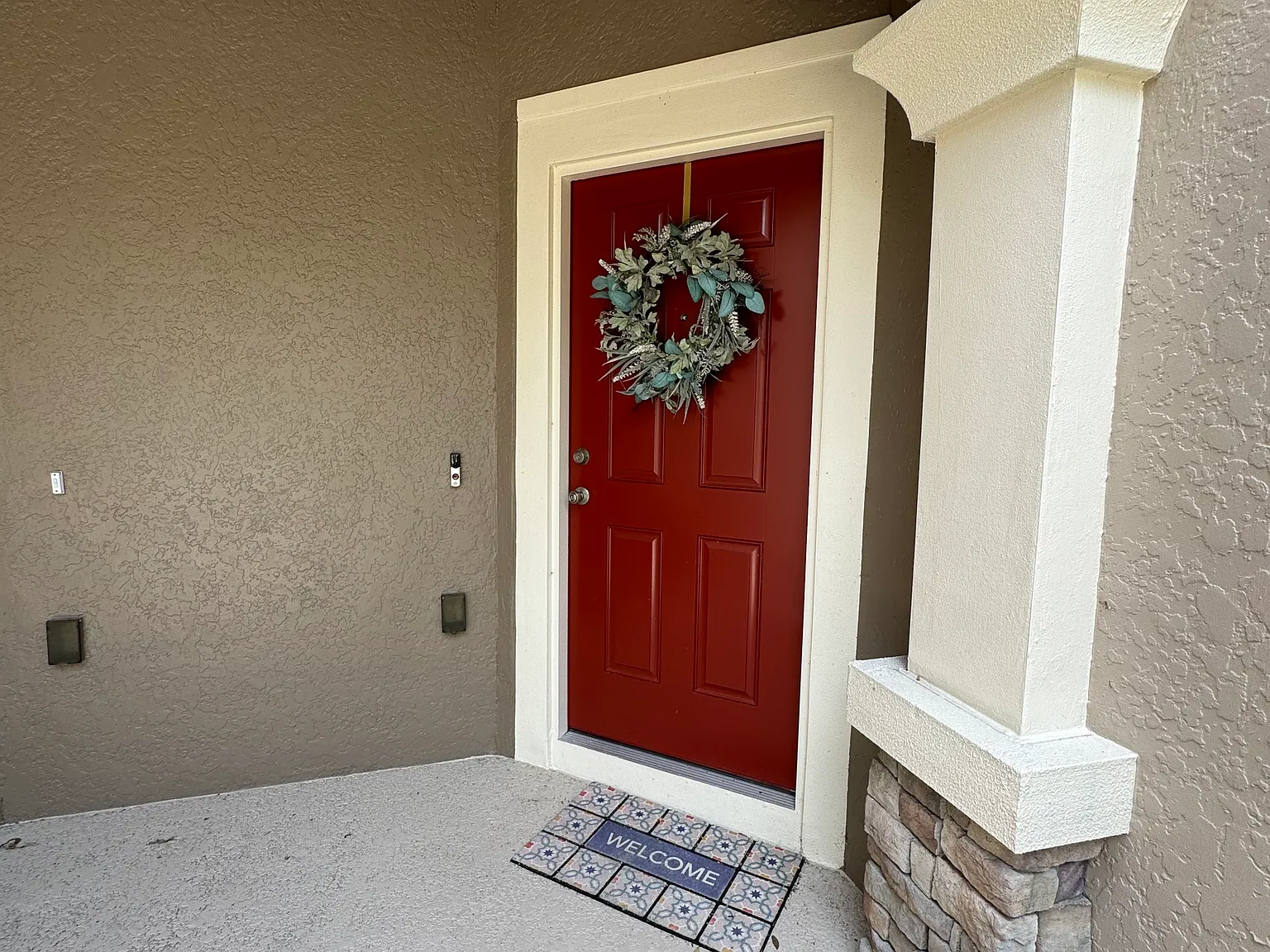 5467 Leighton Ln — Photo 2