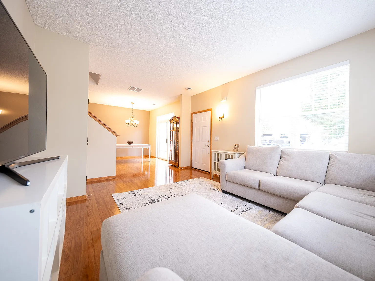 204th Street West, Lakeville (11128) MJ DG1 - 1 — Photo 2