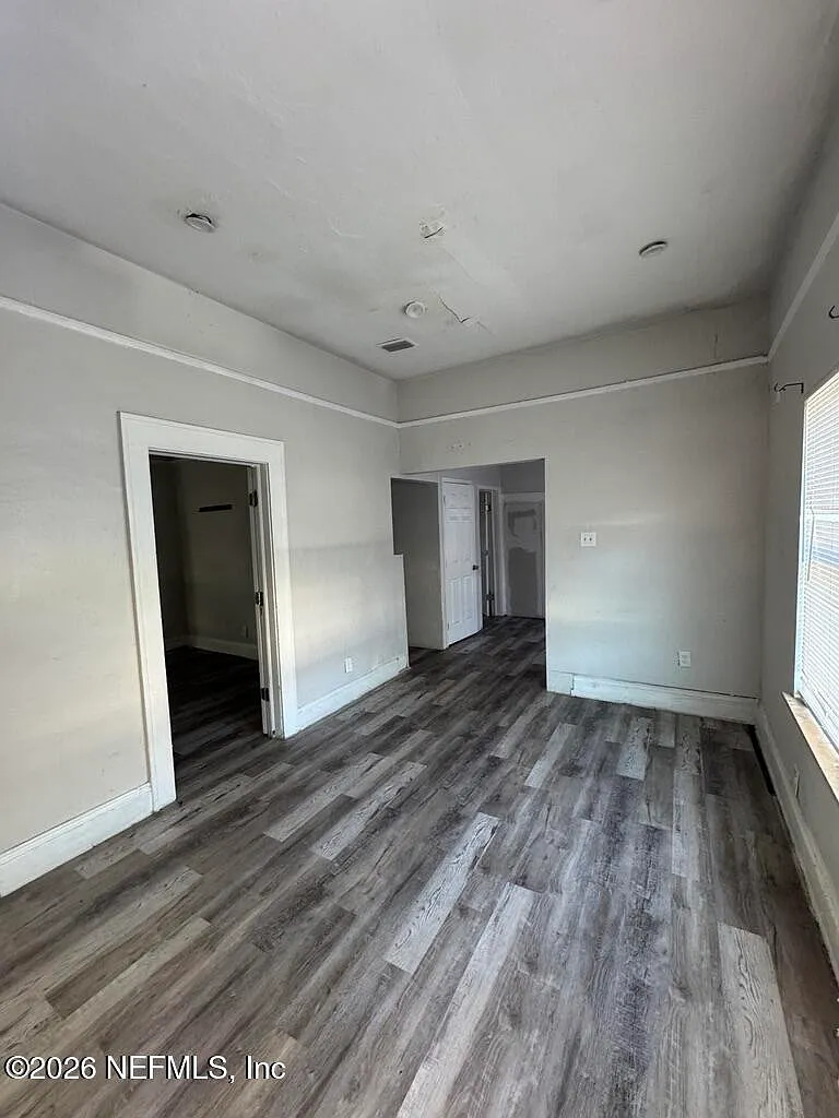2 bed, 1.5 bath, 1236 sqft, $1,250 — Photo 4