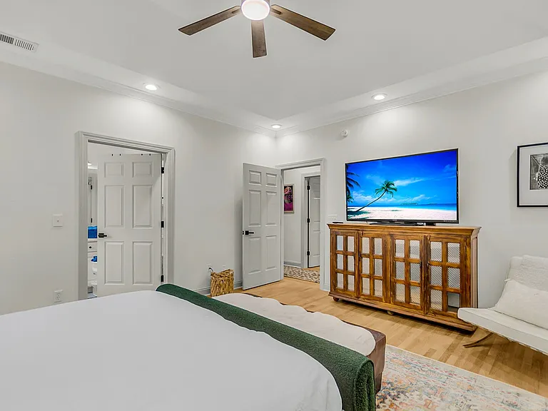 5049 Spaniel Dr — Photo 38