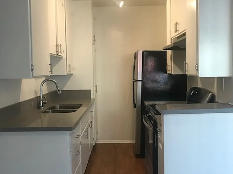 12541 Pacific Ave — Photo 1