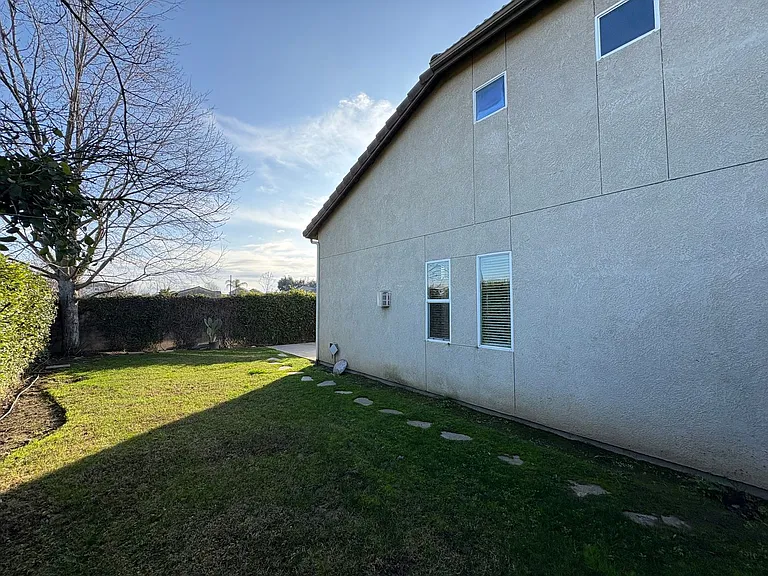 3310 N Tilden Ct — Photo 34