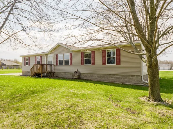 E1207 Town Hall Rd, Luxemburg, WI 54217