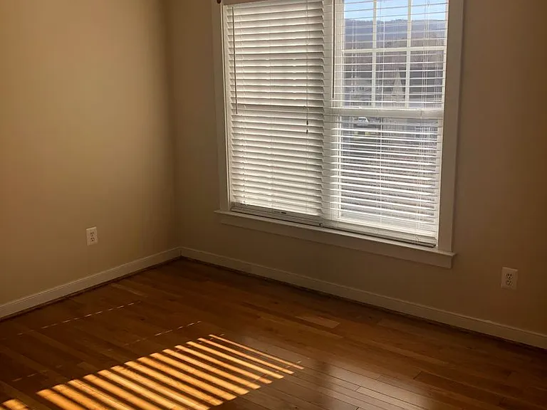 178 Brookwood Dr — Photo 13