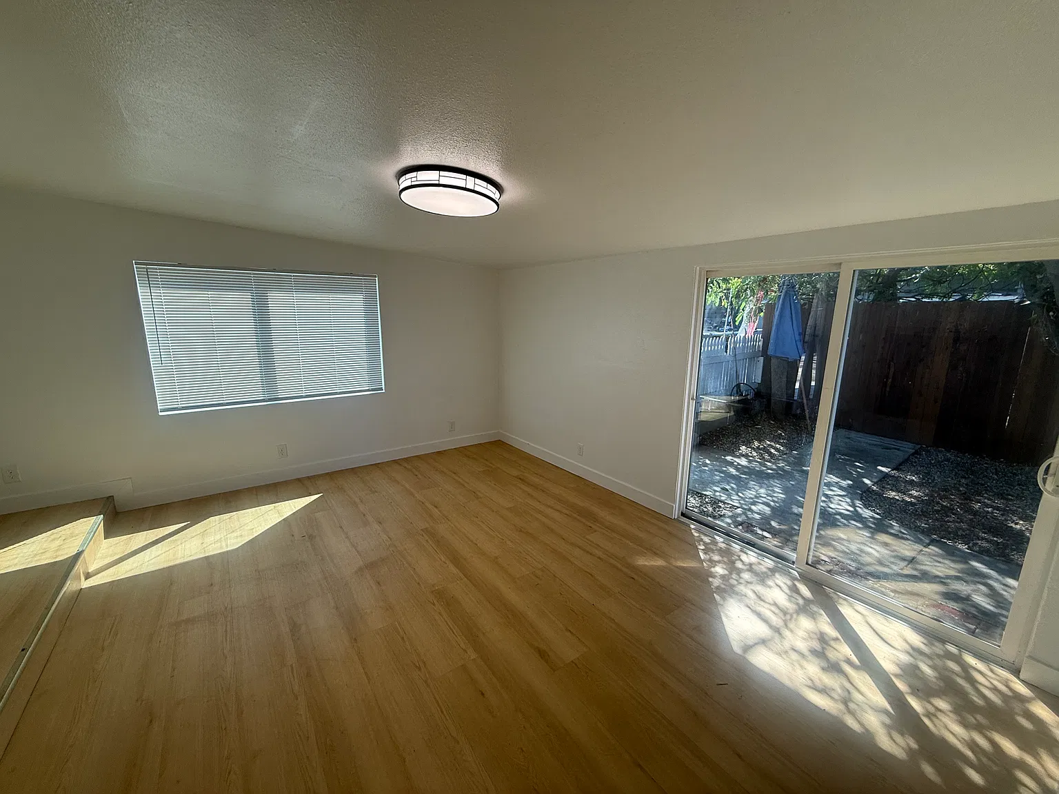 2 bed, $2,995 — Photo 2
