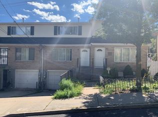206 Hillside Ave, Staten Island, NY 10304