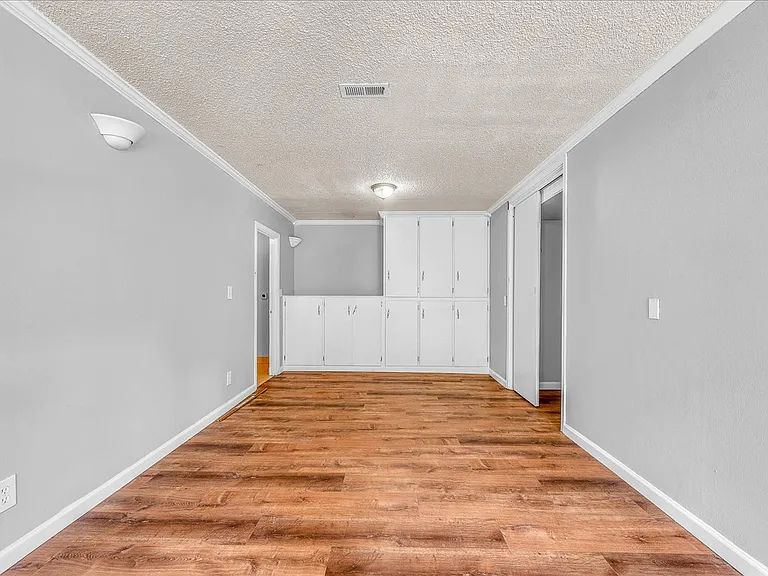 Basement Bedroom Suite 3