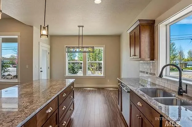 68 E Ranch Dr — Photo 12