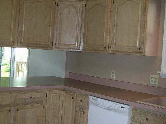 4th image of 8061 Wiseman Rd
