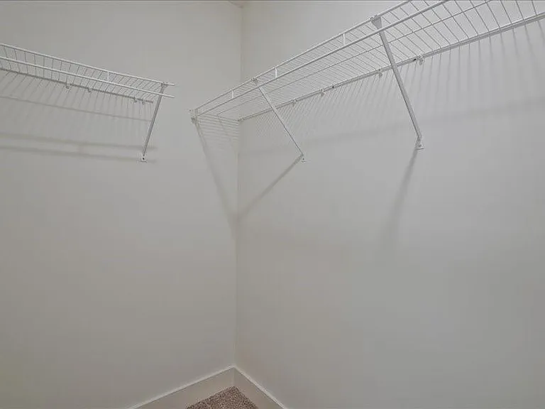 1809 Edgehill Dr — Photo 16