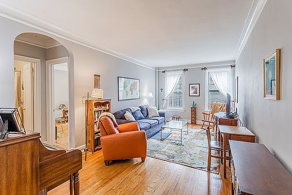 1st image of 320 E 83rd St APT 2E