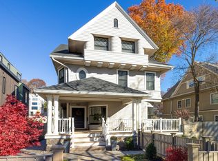 757 Washington St #2, Brookline, MA 02446