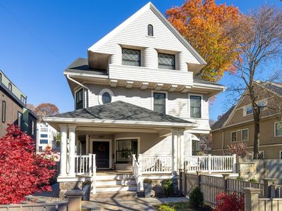 757 Washington St #2, Brookline, MA, 02446