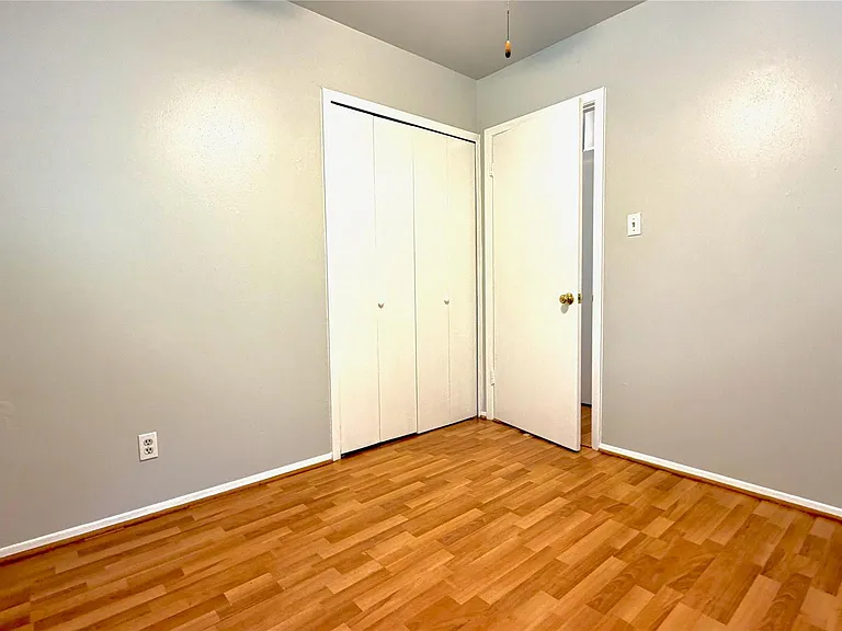 5213 Halmark Dr — Photo 20