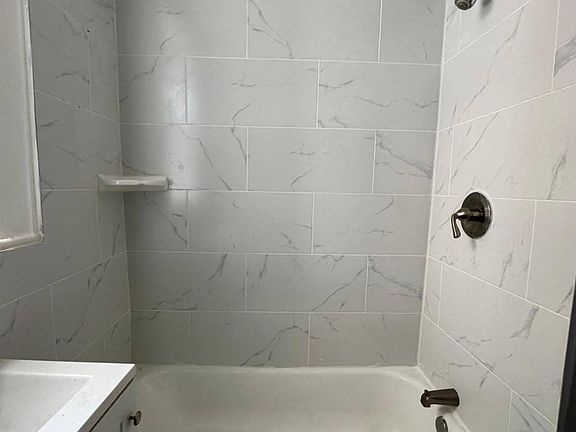3rd image of 32 Dayton St #5B