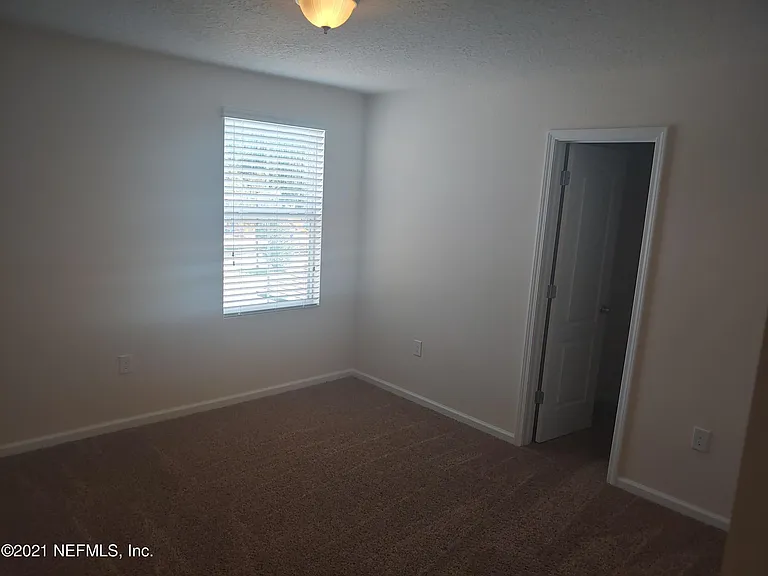 340 Servia Dr — Photo 13