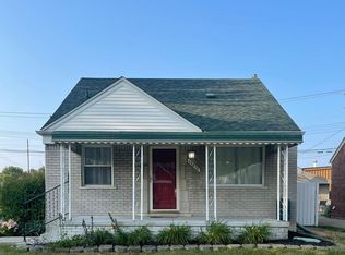 13415 Callender St, Southgate, MI 48195