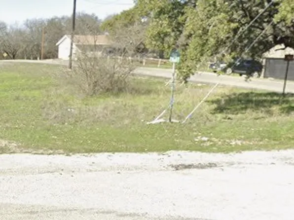 2602 S Oak Trl, Granbury, TX 76048
