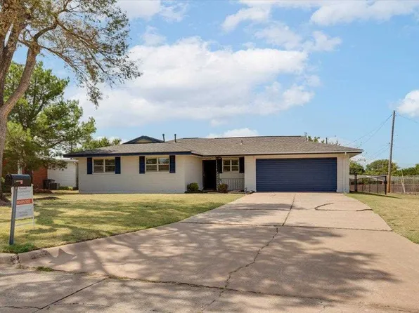 4503 SW 45th Pl, Lawton, OK 73505